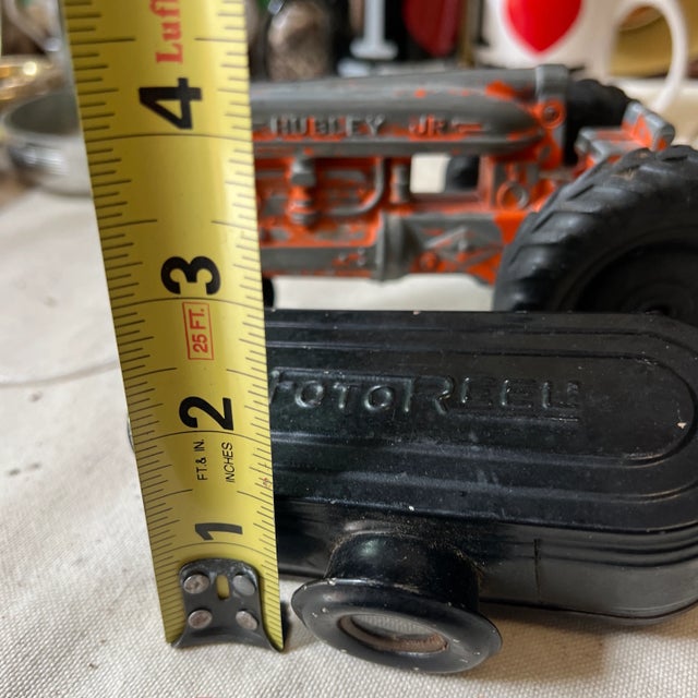 World Fair Working Foto Reel Tiger and Metal Tractor For Sale - Image 12 of 12