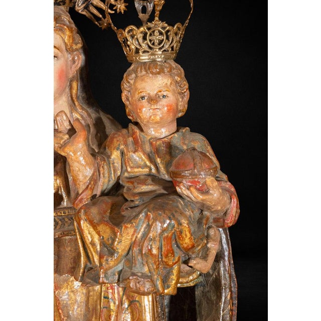 16th Century Spanish Polychrome Virgin and Child Sculpture For Sale - Image 4 of 10