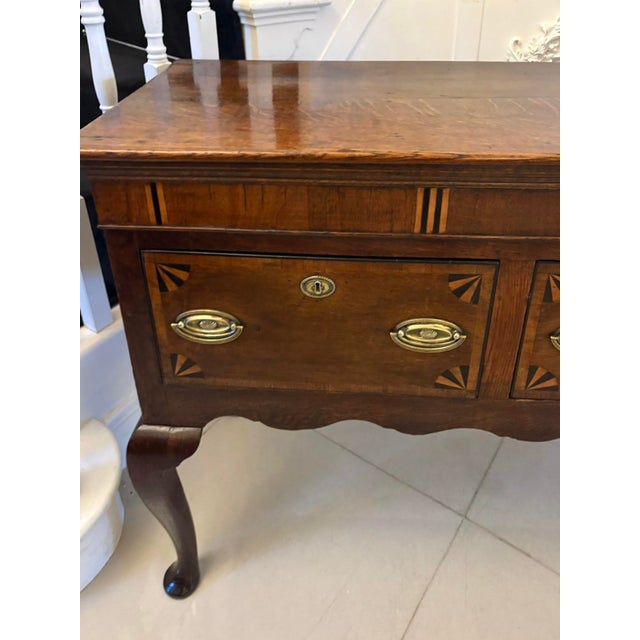 Antique George III Dresser in Oak and Mahogany, 1780 For Sale - Image 11 of 17