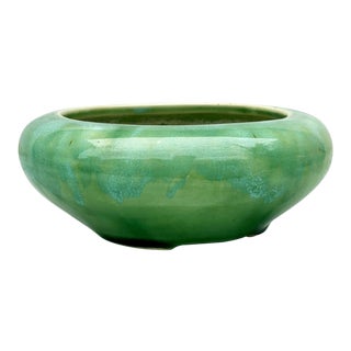 Mid-Century Atomic Porcelain Green Drip Round Planter by McCoy For Sale