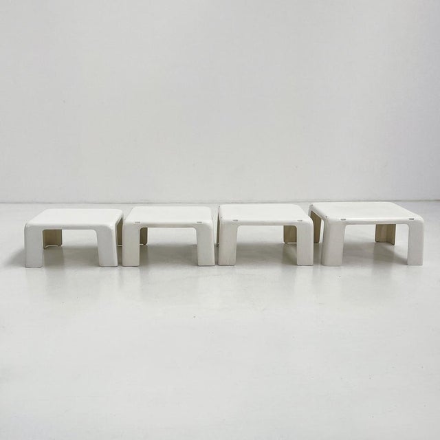 1970s White Quattro Gatti Side Tables by Mario Bellini for C&B Italia, 1970s, Set of 4 For Sale - Image 5 of 10