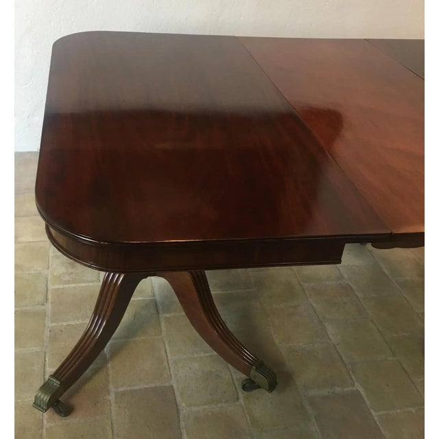 English 19th Century English Mahogany Double Pedestal Extending Dining Table For Sale - Image 3 of 11