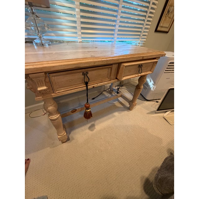 French Provincial Farmhouse Style Desk in Natural For Sale - Image 4 of 4