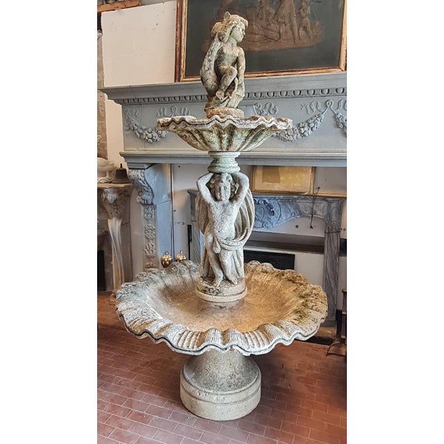 Central Fountain in Vicenza Stone, 1920s For Sale - Image 3 of 6