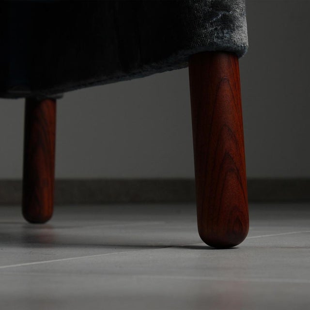 Sanluca Lounge Chairs in Blue Velvet by Achille & Pier Giacomo Castiglioni for Gavina, 1960, Set of 2 For Sale - Image 17 of 18