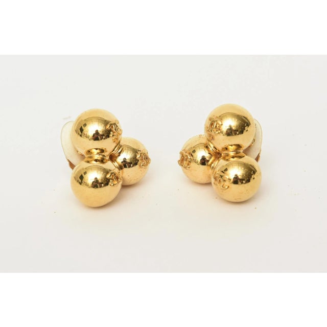 Chanel Chanel Gold Plated 3 Logo CC Cluster Ball Sphere Clip on Earrings , 1990's For Sale - Image 4 of 11