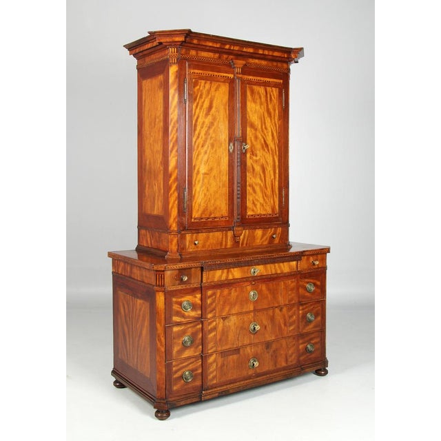 Louis XVI Top Monted Chest with Marquetry, 1780s For Sale - Image 17 of 17