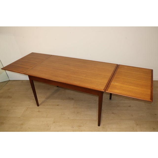 1960s Vintage Scandinavian Extendable Danish Teak Dining Table, 1960 For Sale - Image 5 of 18