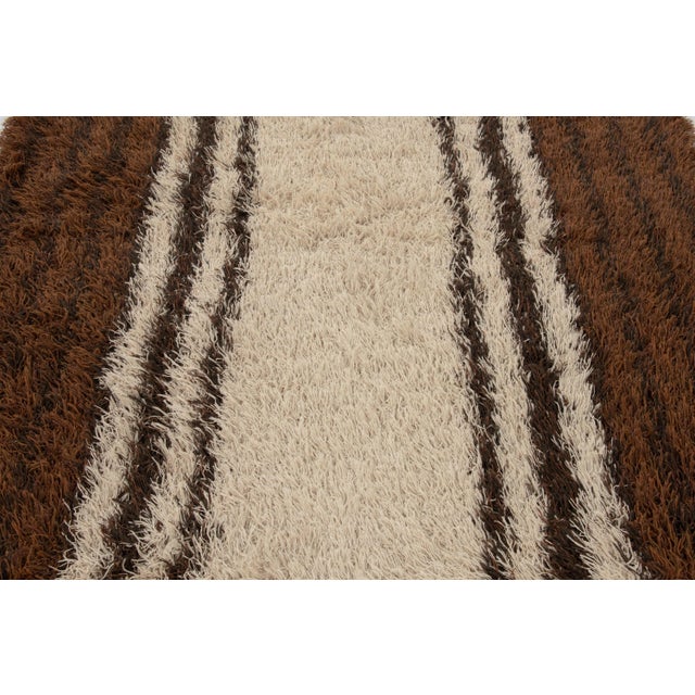 Rug & Kilim Vintage Swedish Rya Rug, Minimalist Striped in Brown and Cream - Rug & Kilim For Sale - Image 4 of 7