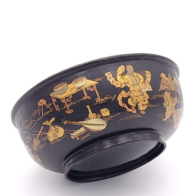 Pair of Similar Japanese Lacquer Decorated Bowls, Circa 1890 For Sale - Image 9 of 12