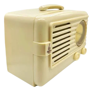 Mid-Century 1949 Carrara Ivory Emerson Model 581 Plaskon Vacuum Tube Am Radio