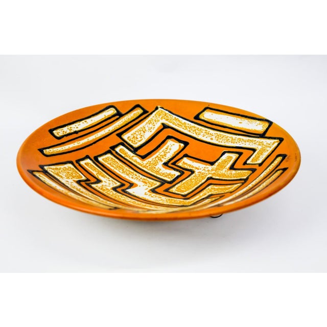 Mid-century Modern handmade decorative plate. Immaculate condition. Dimensions: 27 x 27 x 6 cm