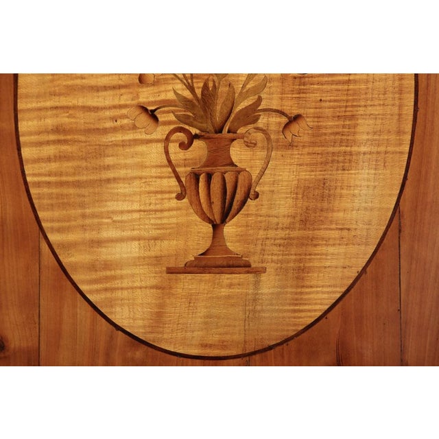 Gold Small Antique Corner Cabinets in Cherry, 1800s, Set of 2 For Sale - Image 8 of 18