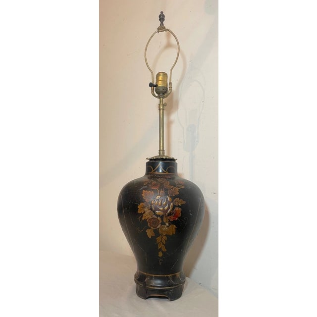 Chinese Antique Hand Carved Chinese Lacquered Heavy Wood Brass Electric Table Lamp Light For Sale - Image 3 of 17