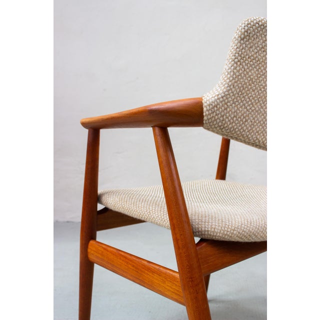 Beige Mid-Century Danish GM11 Chair in Teak by Erik Kirkegaard for Glostrup, 1960s For Sale - Image 8 of 18