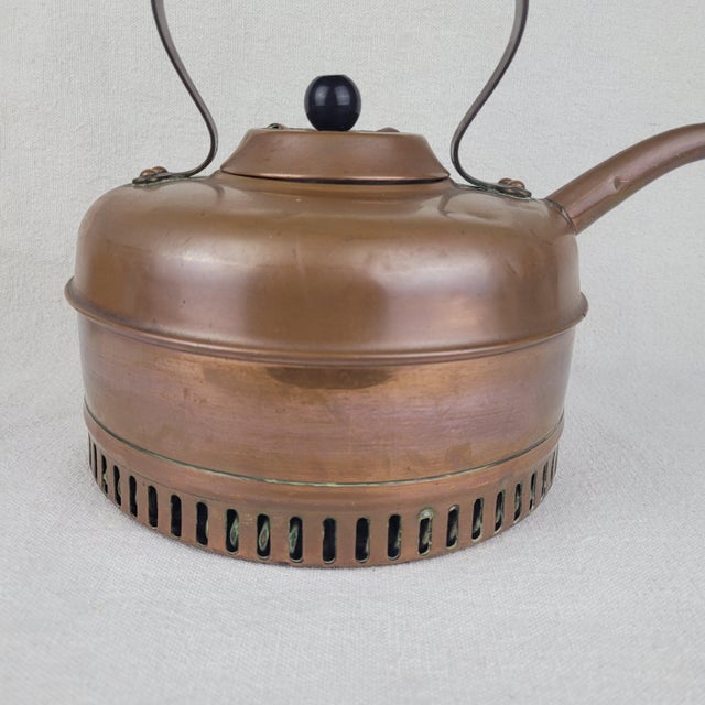 Mid 20th Century Vintage Linaglow Heatmaster Copper Rapid Boil Tea Kettle Vented Base For Sale - Image 5 of 14