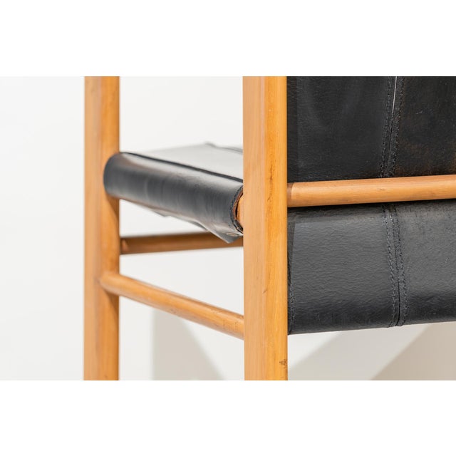 Black Armchair in Walnut and Leather by Gianfranco Frattini for Bernini, Italy, 1981 For Sale - Image 8 of 10