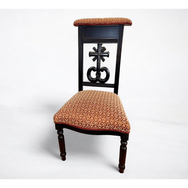 Antique French Prie-Dieu Prayer Chair with Carved Cross, 1890s For Sale - Image 11 of 12