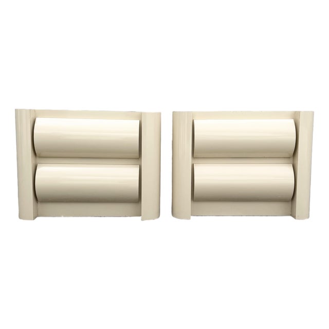 Postmodern Cream Lacquer Laminate Bullnose Nightstands - A Pair For Sale