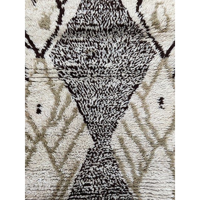 Abstract Moroccan Wool Rug For Sale - Image 6 of 13