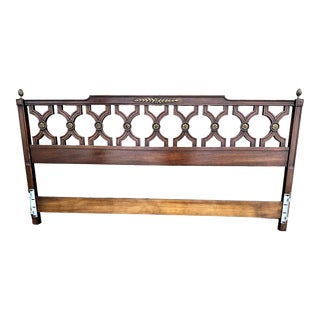 Heritage Furniture Solid Walnut Hollywood Regency King Size Headboard - Mid 20th Century For Sale