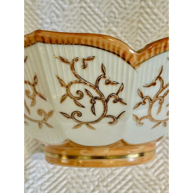 Late 20th Century Late 20th Century Andrea by Sadek Peach and Gold Imari Style Chinoiserie Bowl For Sale - Image 5 of 8