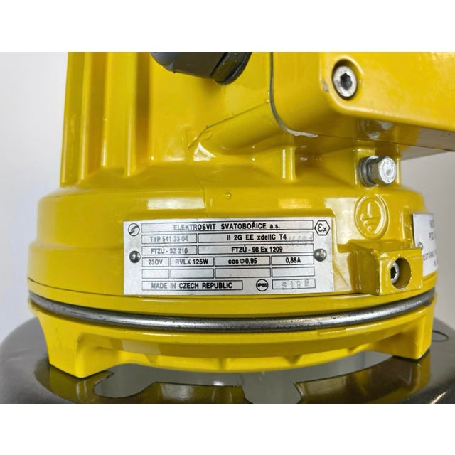 Metal Industrial Yellow Explosion Proof Lamp with Black Enameled Shade from Elektrosvit, 1990s For Sale - Image 7 of 18