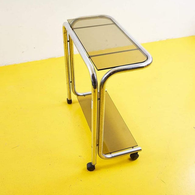 Metal Vintage Trolley in Chrome and Metal For Sale - Image 7 of 7