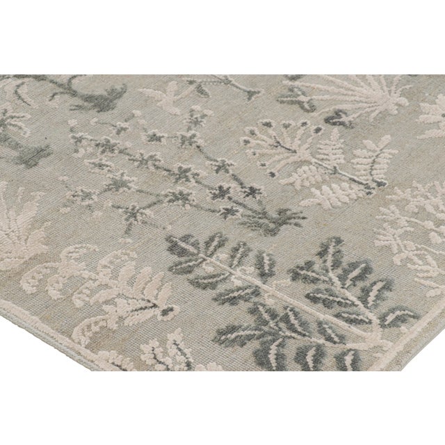 Rug & Kilim’s Modern Block Print Rug in Silver-Gray & Teal with Floral Patterns - 6x9 For Sale In New York - Image 6 of 7