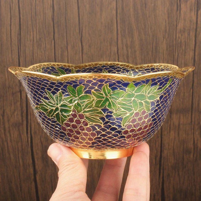 Set of 4 Vintage Cloisonné Enamel Bowls – Eggshell Technique, Lotus Motif, Gilded For Sale In Los Angeles - Image 6 of 12
