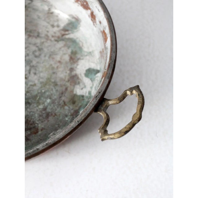Early 20th Century Antique Copper Pan With Brass Handles For Sale - Image 5 of 13