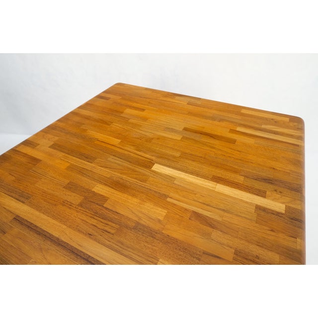 Pair of Solid Teak Danish Mid-Century Modern Square Side End Coffee Tables Mint For Sale - Image 9 of 11