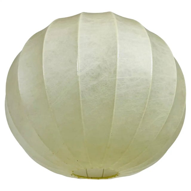 Mid-Century Modern Round Cocoon Pendant Lamp, 1960s, Italy For Sale - Image 10 of 10