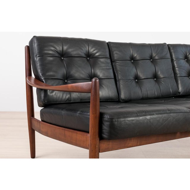 Scandinavian 3-Seater Sofa in Wood and Black Leather, 1960s For Sale - Image 6 of 12