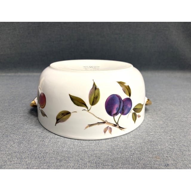Late 20th Century Royal Worcester Evesham Covered Casserole Dish For Sale - Image 5 of 11