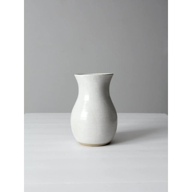 Late 20th Century Vintage White Studio Pottery Vase For Sale - Image 5 of 10