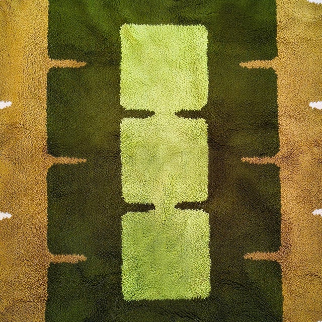 1970s Space Age Geometric Rug in Wool, Italy, 1970s For Sale - Image 5 of 14