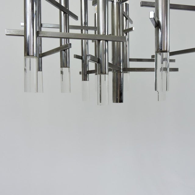 Gaetano Sciolari Chrome and Acrylic Glass Chandelier by Sciolari, 1970s For Sale - Image 4 of 14