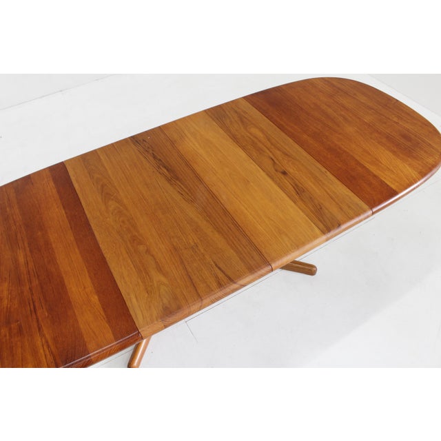 Brown Vintage Danish Oval Extendable Dining Table in Teak, 1960s For Sale - Image 8 of 9