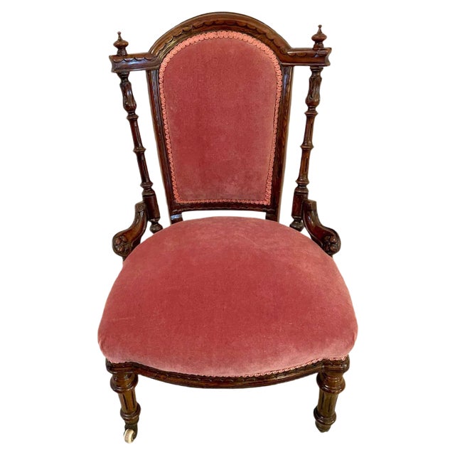 19th Century Victorian Carved Walnut Lady's Chair For Sale