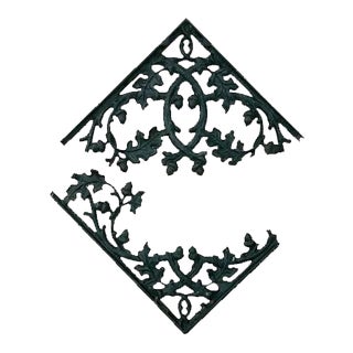 Vintage Acorn & Maple Leaf Cast Iron Brackets, Pair For Sale