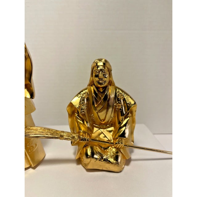 Vintage Japanese Takasago “Jotomba” Happy Couple Figurines in Lacquer Display For Sale In Los Angeles - Image 6 of 10