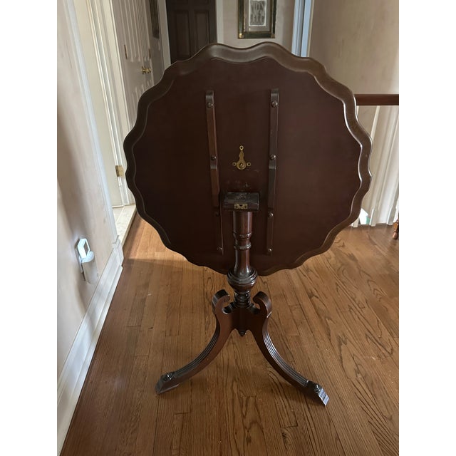 1950s Mahogany Tripod Tilt-Top Occasional Table (Pie Table) For Sale - Image 11 of 12