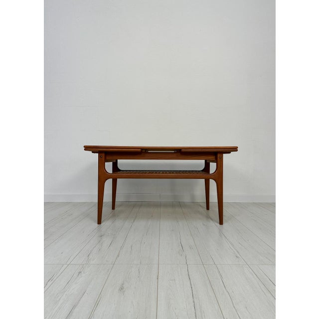 Vintage Mid-Century Danish Extendable Teak Coffee Table by Trioh Møbler, 1960s For Sale - Image 4 of 13