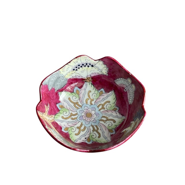 1950s Toyo Macao Gold Guilt “Flower Leaves With Butterflies” Box, Vase & Bowl- Set of 3 For Sale - Image 4 of 10