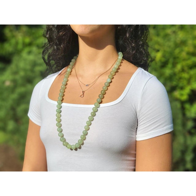 Contemporary Vintage 32-Inch New Zealand Bowenite Beaded Necklace, Gold Plate Clasp For Sale - Image 3 of 7