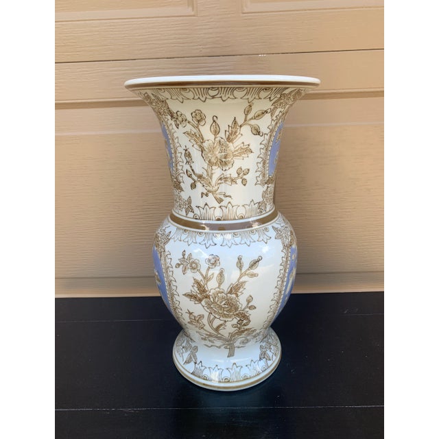 Blue Late 20th-Century Chinoiserie Blue, White and Gold Porcelain Vase For Sale - Image 8 of 10