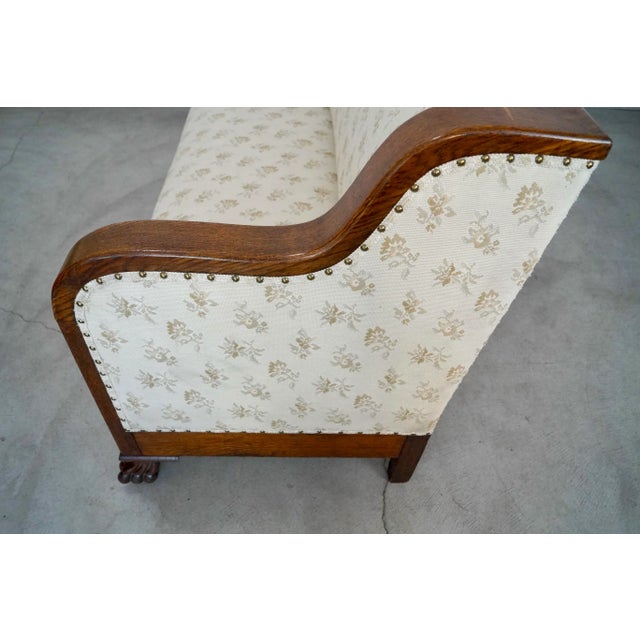 Early 1900’s Arts & Crafts Quarter-Sawn Oak Mission Sofa For Sale - Image 9 of 12