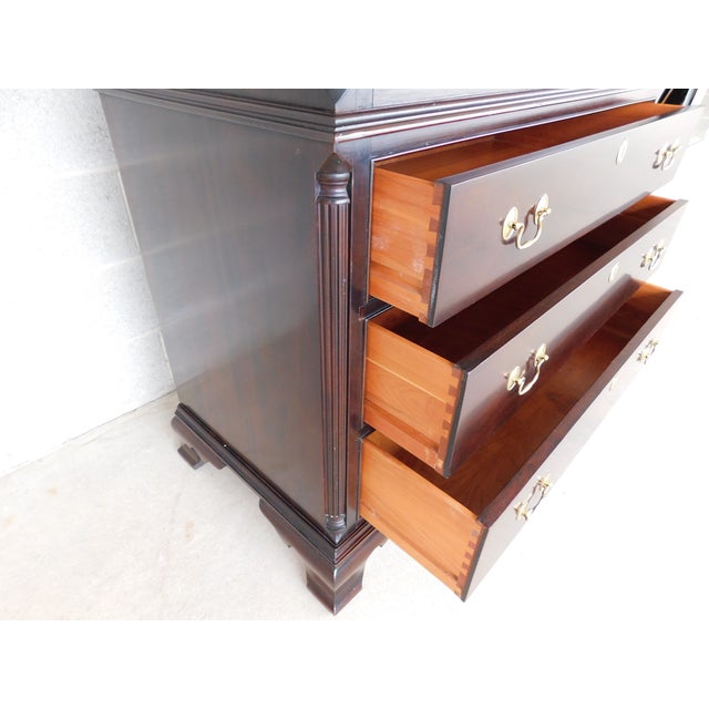 L. & J.G. Stickley, Inc. Stickley Mahogany Georgian Style Armoire Gentlemans Tall Chest 72.25"h For Sale - Image 4 of 18