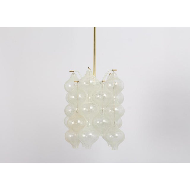 Small Tulipan Glass Pendant attributed to Kalmar, Austria, 1960s For Sale - Image 13 of 18